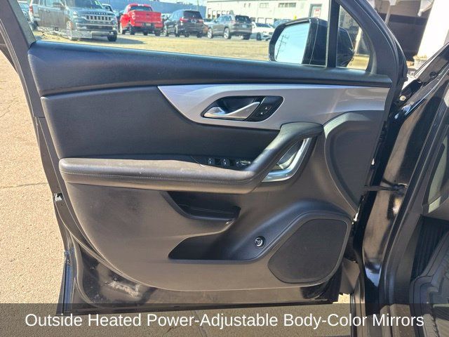 Used 2019 Chevrolet Blazer LT FWD image 11