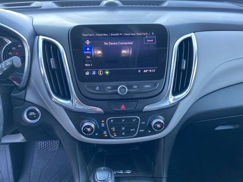 Used 2020 Chevrolet Equinox Premier w/ LPO, Floor Liner Package image 16