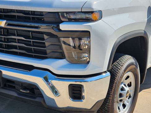 New 2025 Chevrolet Silverado 2500 W/T image 16