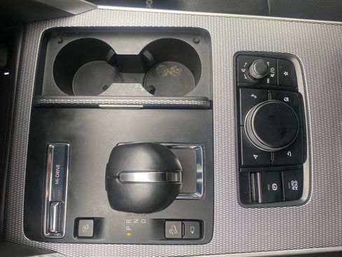 Used 2024 MAZDA CX-90 Plug-In Hybrid w/ Premium Plus AWD/4WD image 34