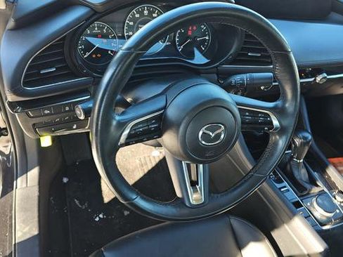 Used 2024 MAZDA MAZDA3 s image 8