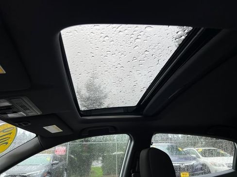 Certified 2019 Honda Civic EX image 27