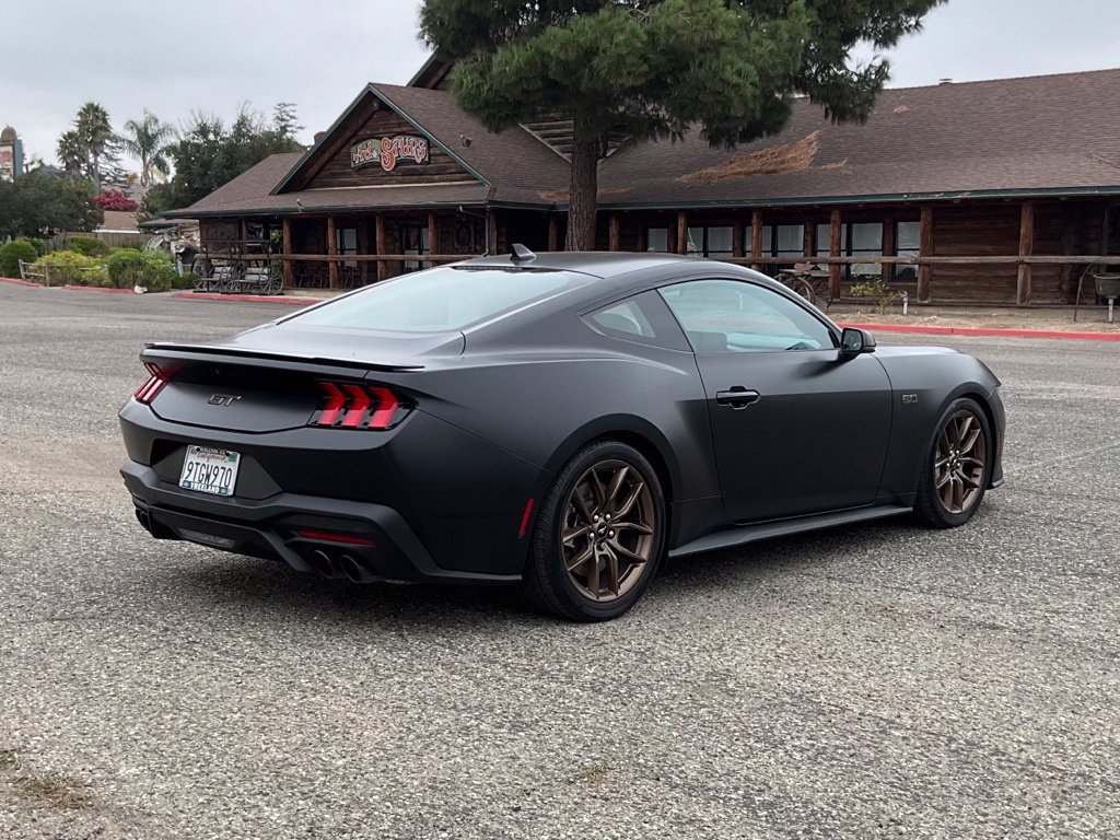 Used 2025 Ford Mustang GT Premium RWD image 6