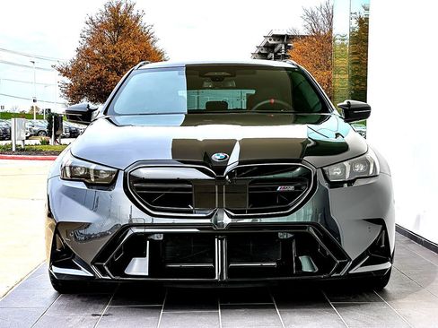 New 2026 BMW M5 Touring image 6
