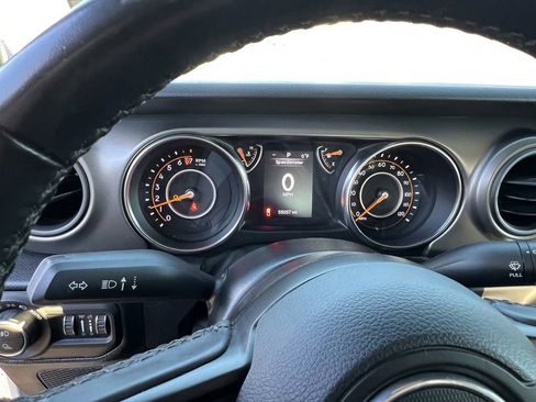 Used 2022 Jeep Gladiator Sport image 17
