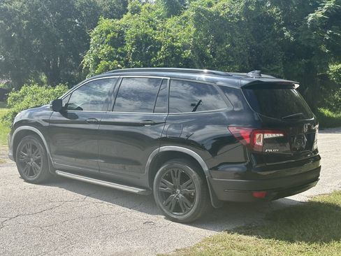 Used 2021 Honda Pilot Black Edition image 15