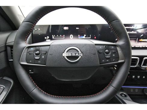 New 2026 Nissan Sentra SR w/ SR Premium Package image 11