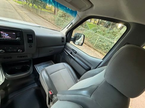 Used 2018 Nissan NV 1500 SV image 17