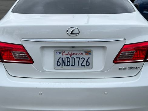 Used 2011 Lexus ES 350 FWD image 19