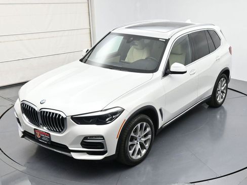Used 2021 BMW X5 xDrive40i w/ Convenience Package AWD/4WD image 44