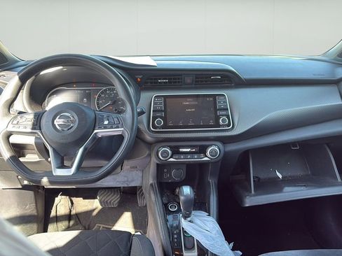 Used 2020 Nissan Kicks SV FWD image 12