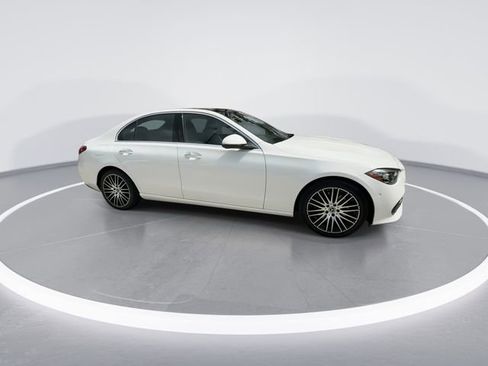 Used 2024 Mercedes-Benz C 300 Sedan image 9