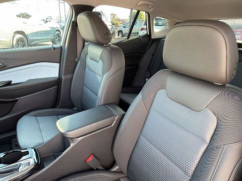 New 2026 Chevrolet Trax LT w/ Driver Confidence Package FWD image 4
