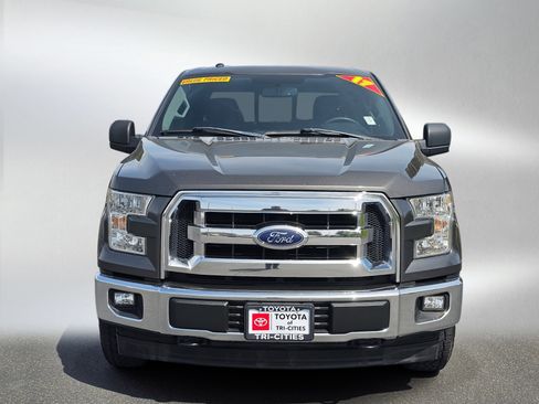 Used 2017 Ford F150 XLT w/ Equipment Group 301A Mid AWD/4WD image 8