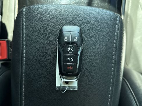 Used 2014 Ford Fusion Titanium FWD image 23