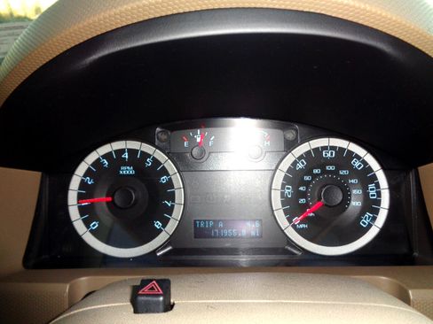 Used 2012 Ford Escape XLT image 44