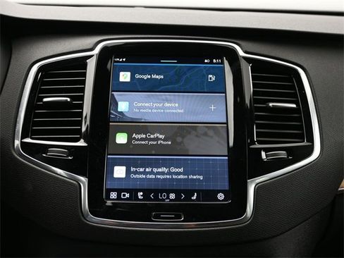 Used 2023 Volvo XC90 B6 Plus w/ Protection Package Premier image 13