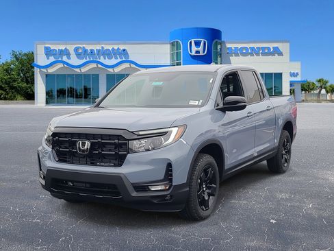 New 2026 Honda Ridgeline Black Edition image 3