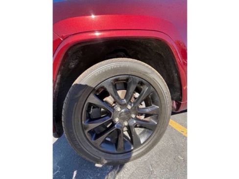 Used 2020 Jeep Grand Cherokee Altitude image 21