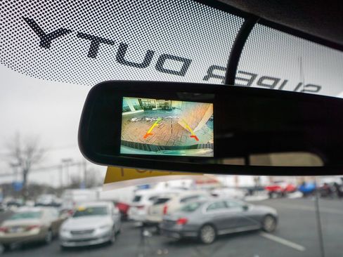 Used 2011 Ford F250 Lariat w/ Lariat Interior Pkg image 26