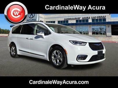 Used 2022 Chrysler Pacifica Limited