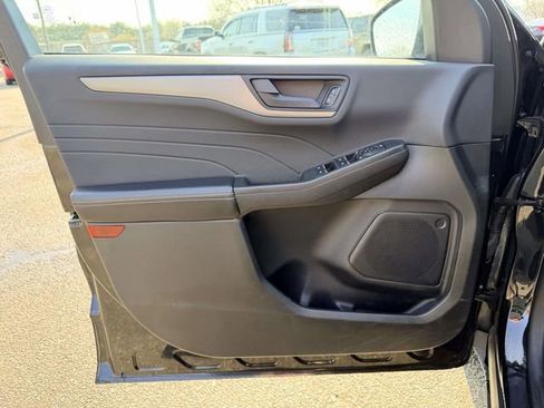 Used 2025 Ford Escape Active image 14