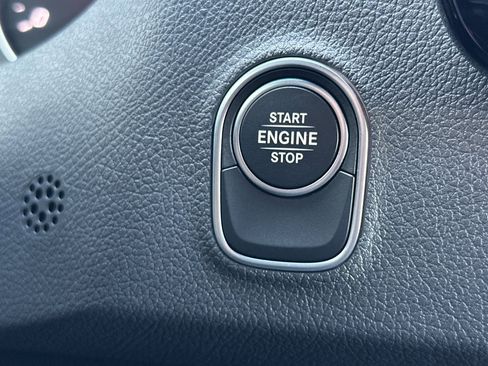 New 2025 Mercedes-Benz Sprinter 2500 image 19