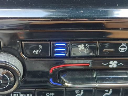 Used 2022 Jeep Grand Cherokee Summit RWD image 29