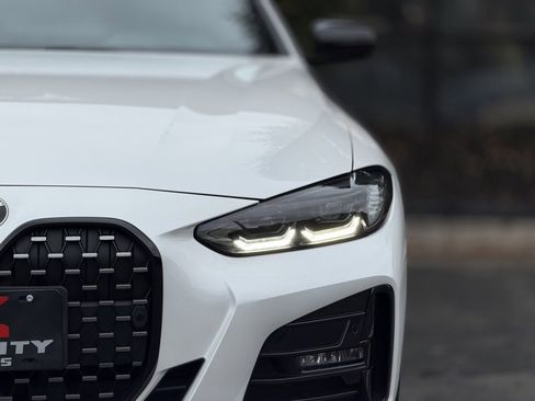 Used 2023 BMW 430i xDrive Convertible w/ M Sport Package image 5