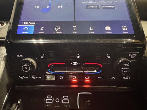 Used 2023 Jeep Grand Cherokee Limited w/ MOPAR Finishing Package image 18