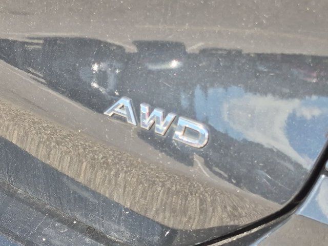 Used 2018 Nissan Rogue S AWD/4WD image 9