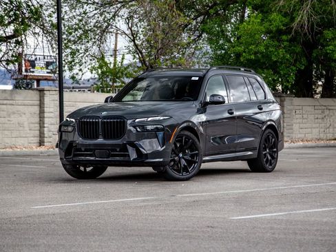 New 2026 BMW X7 xDrive40i w/ Executive Package AWD/4WD image 1
