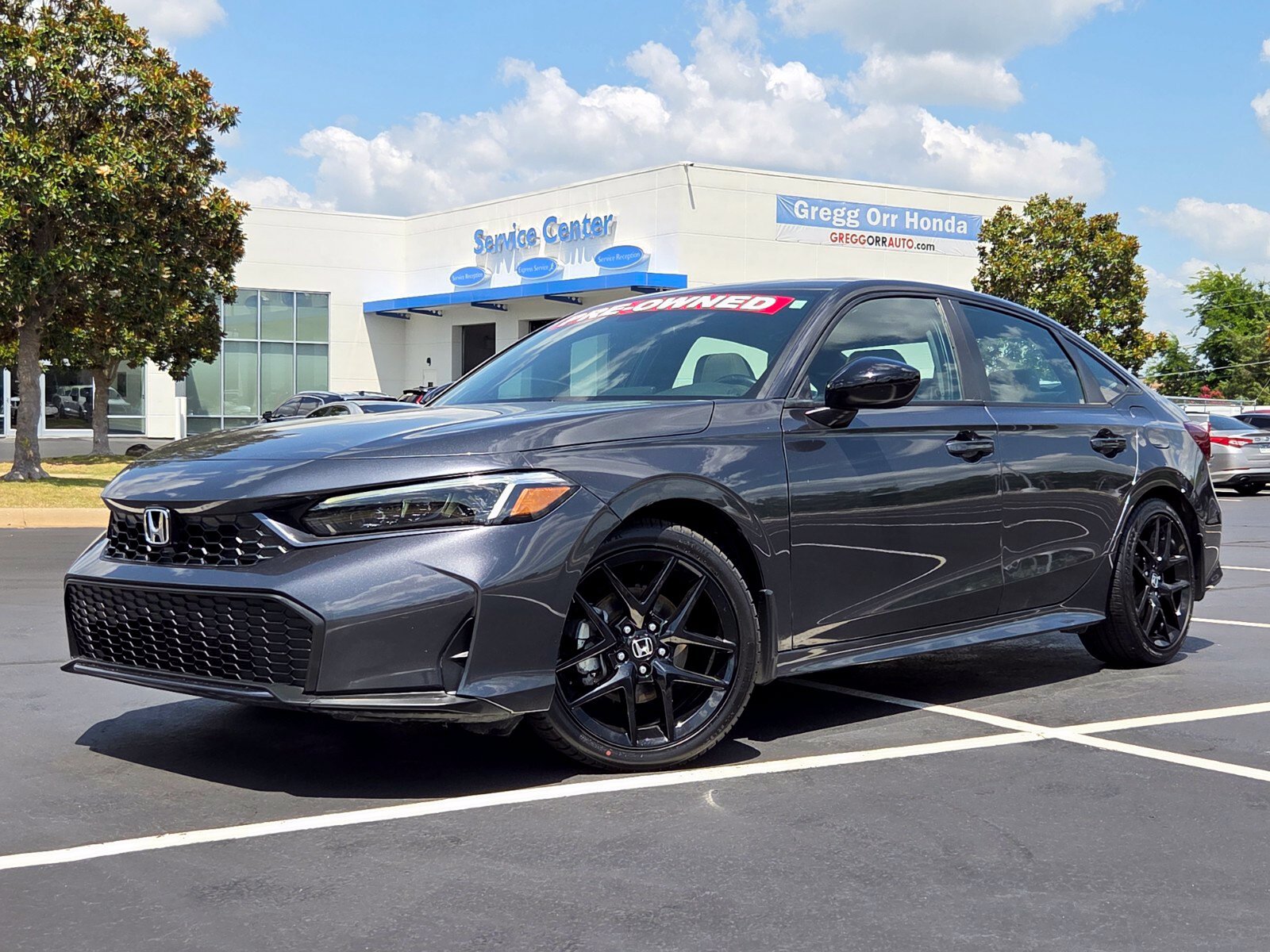 Used 2025 Honda Civic Sport image 1