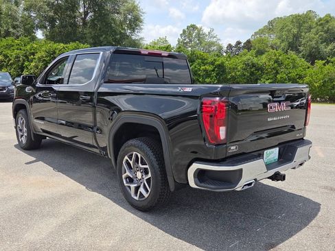 New 2026 GMC Sierra 1500 SLE AWD/4WD image 8