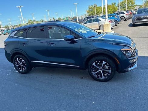 Used 2024 Kia Sportage EX AWD/4WD image 5