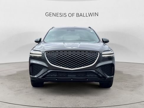 Used 2025 Genesis GV70 3.5T Sport AWD/4WD image 2