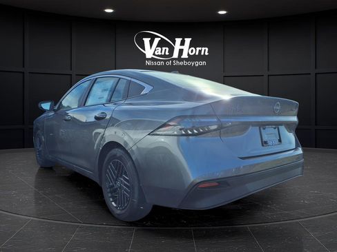 New 2026 Nissan Sentra SV image 5