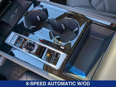 New 2025 Volkswagen Atlas SE image 15