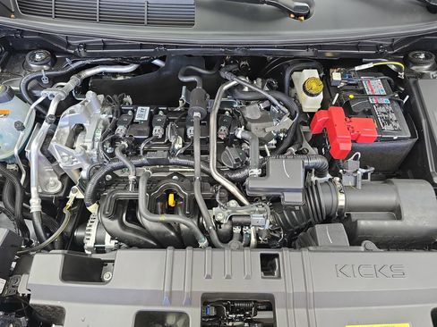 New 2026 Nissan Kicks SR FWD image 28