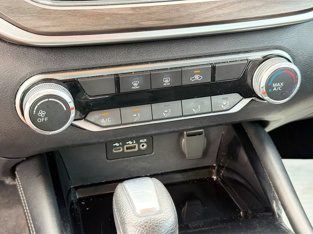Used 2023 Nissan Altima 2.5 SV FWD image 16