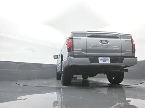 New 2026 Ford F150 Platinum w/ Equipment Group 701A Base image 32