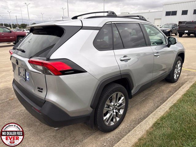 Used 2025 Toyota RAV4 XLE Premium w/ Weather Package AWD/4WD image 9