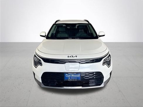Certified 2023 Kia Niro Wind w/ Wind Preserve Package FWD image 3
