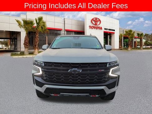 Used 2023 Chevrolet Tahoe Z71 w/ Luxury Package AWD/4WD image 9