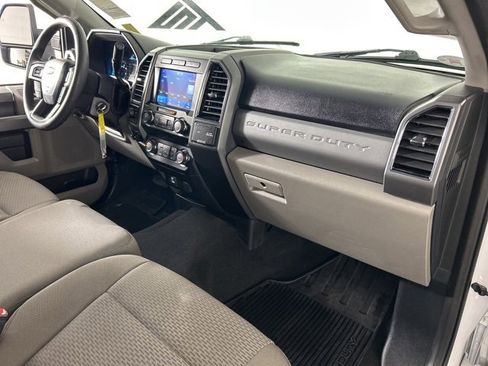 Used 2020 Ford F350 XLT w/ XLT Premium Package image 29