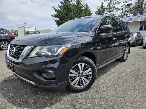 Used 2020 Nissan Pathfinder S AWD/4WD image 1