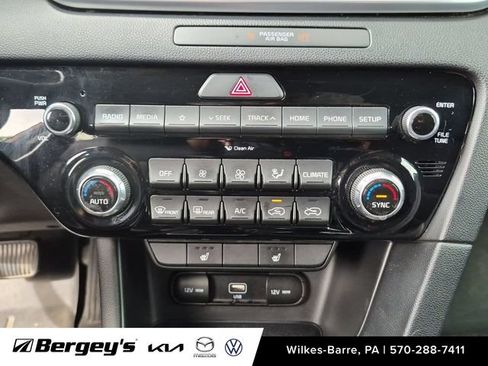 Used 2020 Kia Sportage EX AWD/4WD image 19