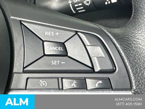 Used 2025 Nissan Altima 2.5 SV FWD image 28