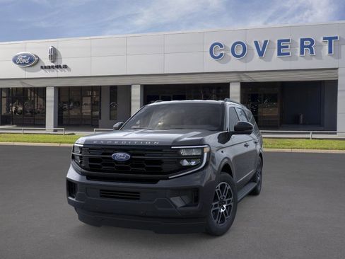 New 2026 Ford Expedition Active RWD image 2