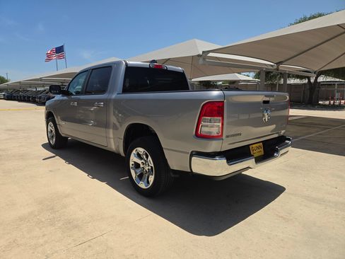 Used 2022 RAM 1500 Big Horn AWD/4WD image 5